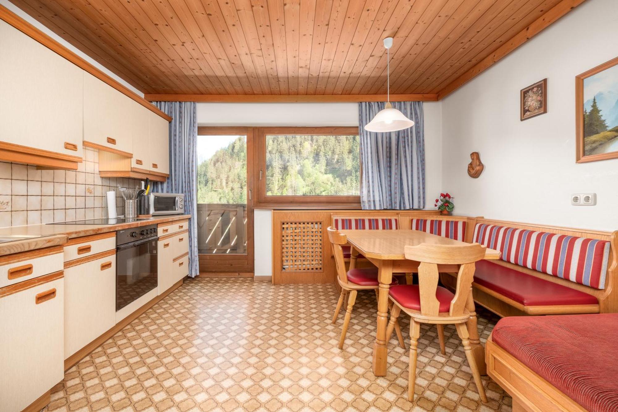 Apartament Haus Tuxerklamm Mayrhofen Pokój zdjęcie